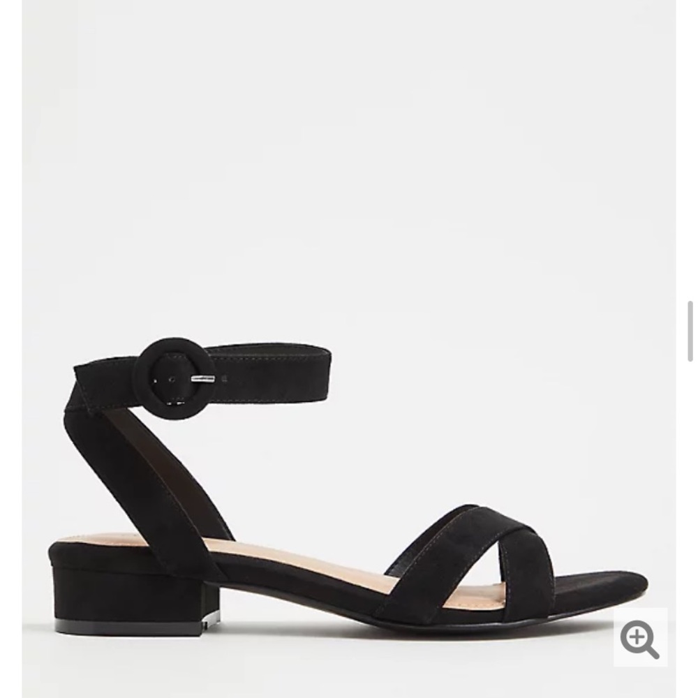 Torrid Black Faux Suede Low Block Heel Shoes Sz 9